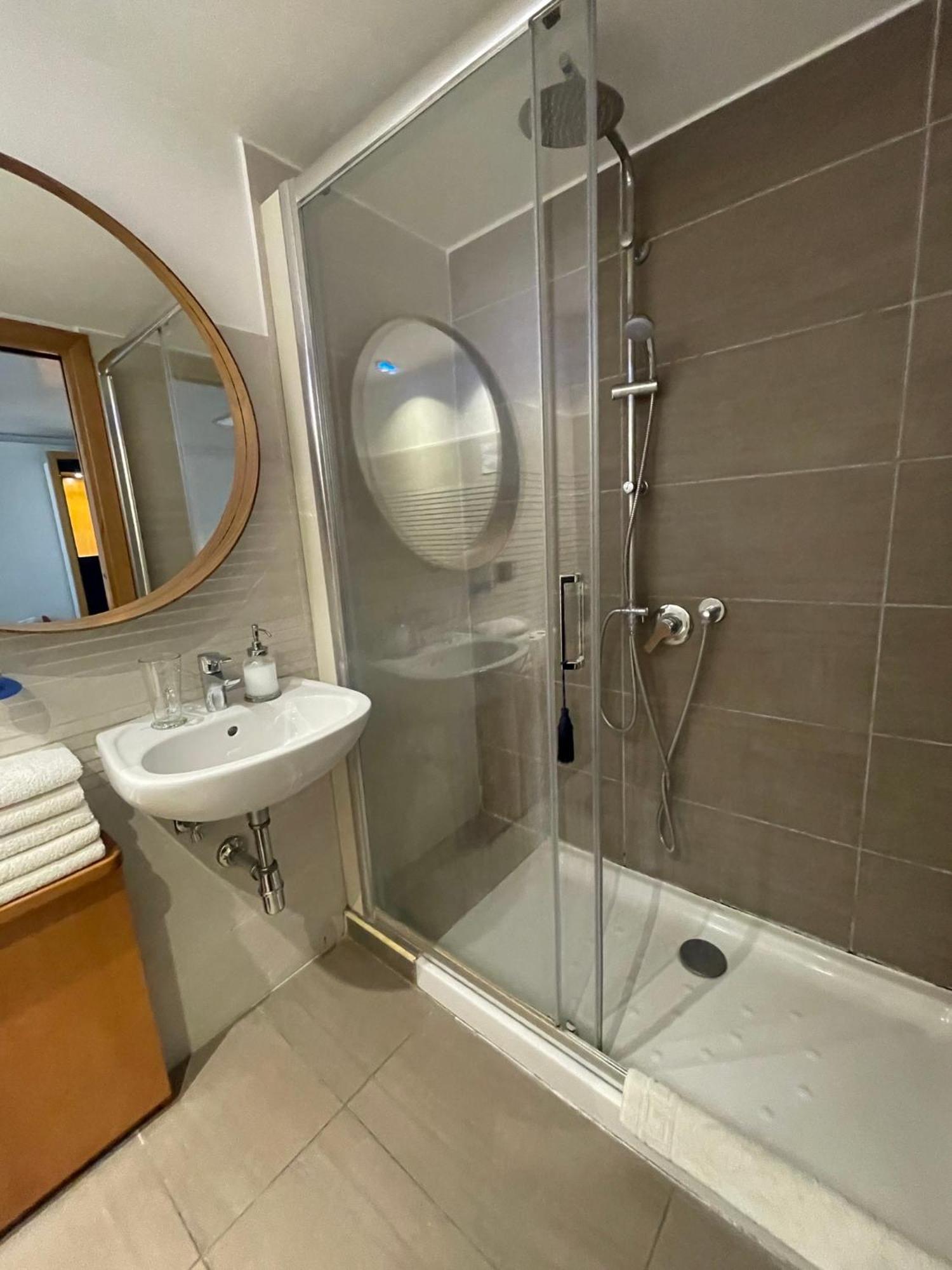 Lanova21 Bed and Breakfast Napels Buitenkant foto