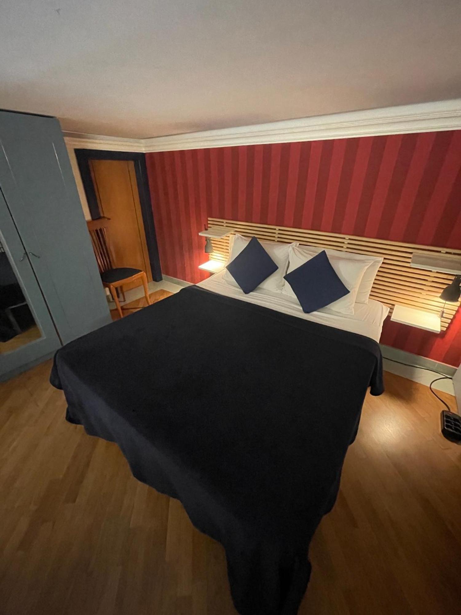 Lanova21 Bed and Breakfast Napels Buitenkant foto